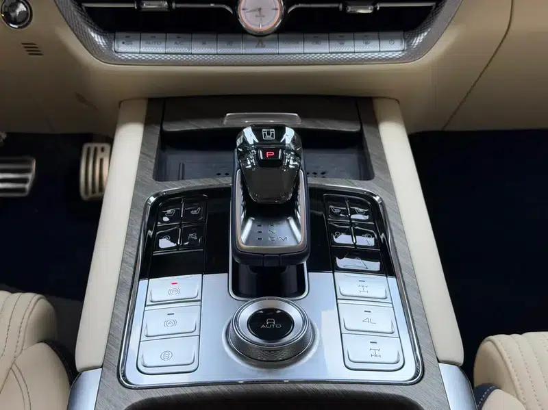 Tank 500 2022 Sport Edition, 7-Seat — миниатюра 10