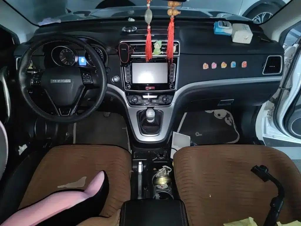 Haval M6 2017 1.5T Manual 2WD Elite — миниатюра 5