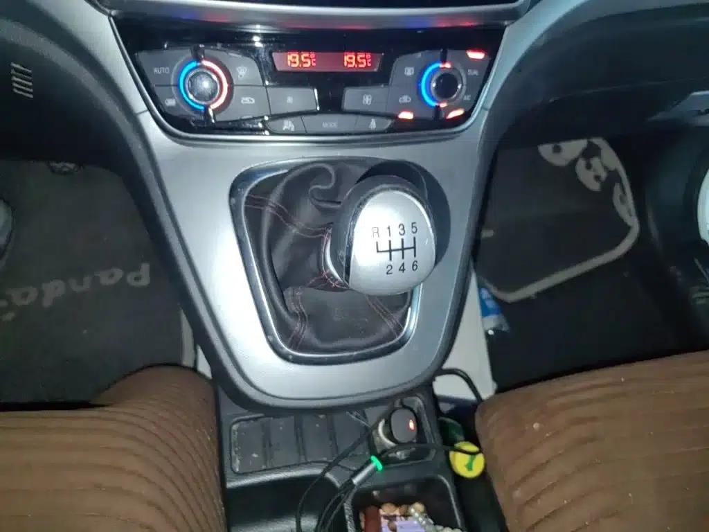 Haval M6 2017 1.5T Manual 2WD Elite — миниатюра 10