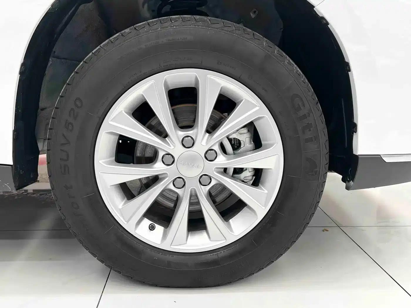 Haval M6 2023 PLUS 1.5T DCT Luxury Intelligent Connectivity Edition — миниатюра 16
