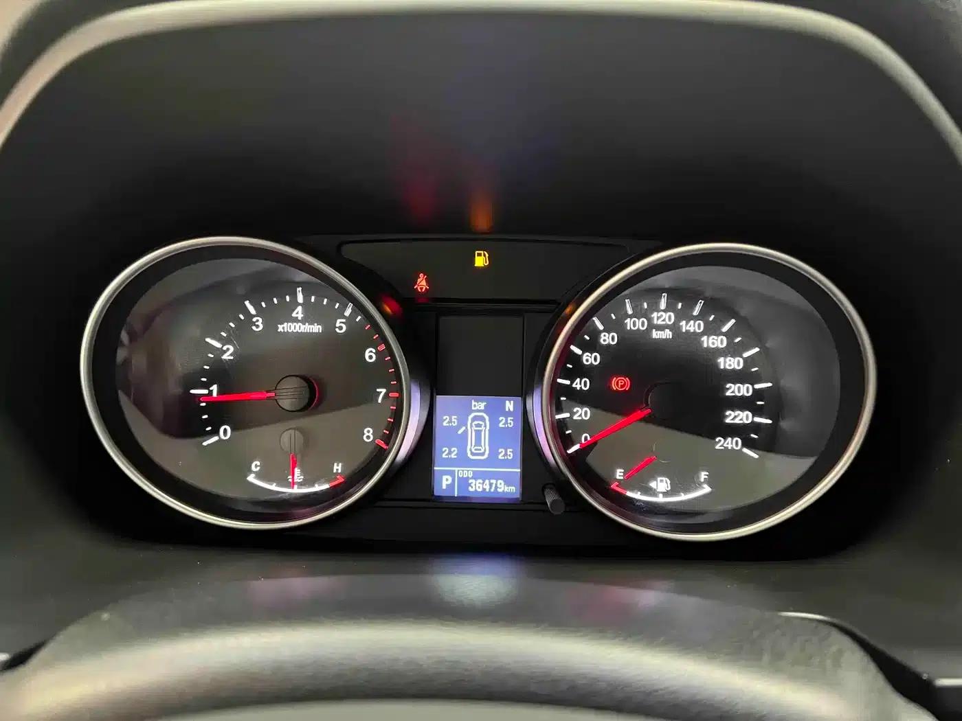 Haval M6 2023 PLUS 1.5T DCT Luxury Intelligent Connectivity Edition — миниатюра 19