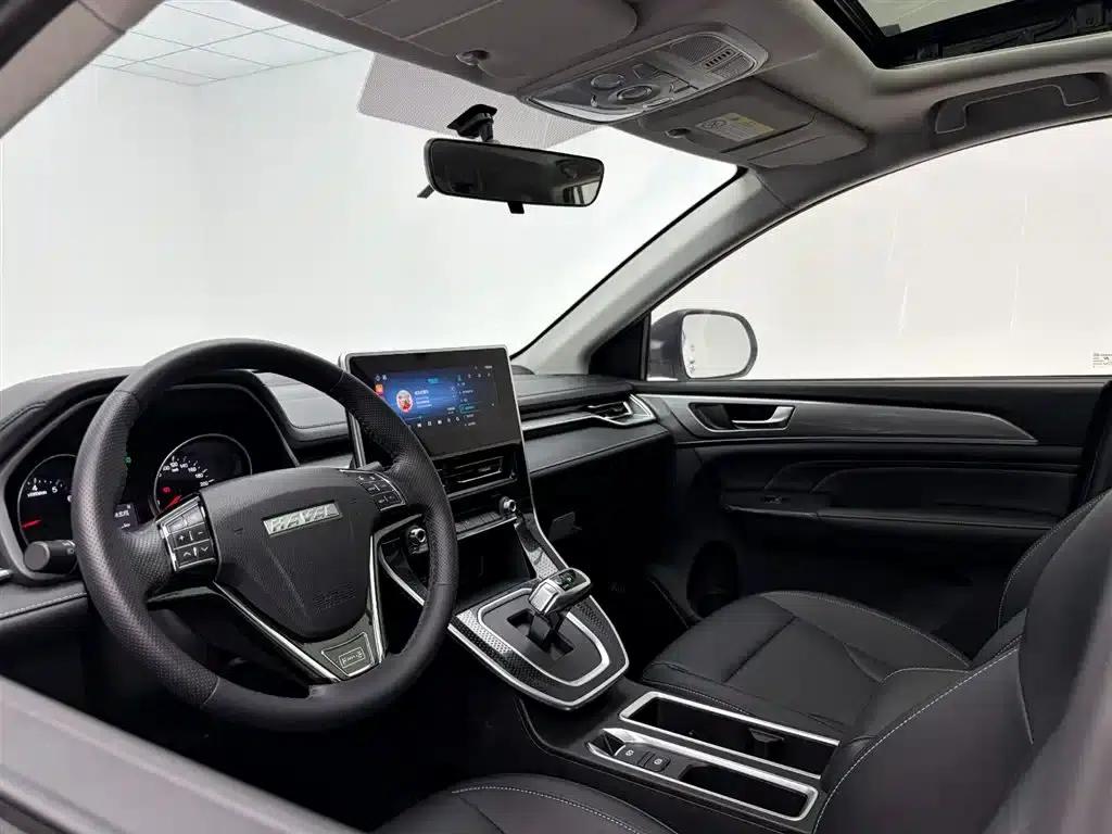 Haval M6 2021 PLUS 1.5T DCT Luxury Intelligent Connectivity Edition — миниатюра 13