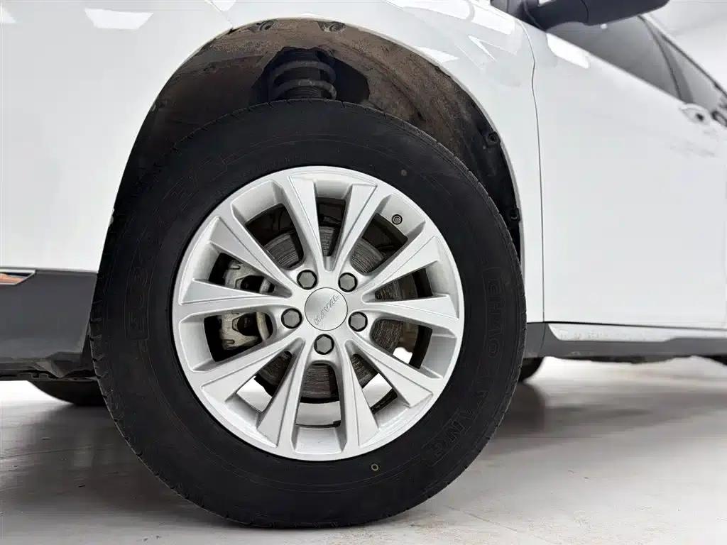 Haval M6 2021 PLUS 1.5T DCT Luxury Intelligent Connectivity Edition — миниатюра 5
