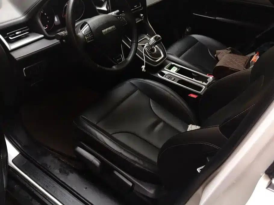Haval M6 2023 PLUS 1.5T DCT Luxury Intelligent Connectivity Edition — миниатюра 9
