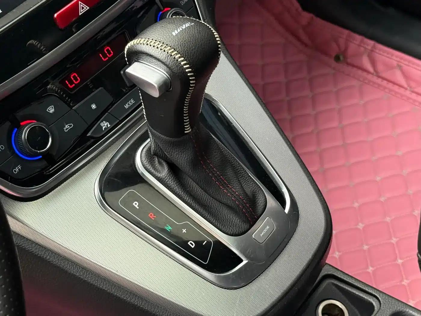 Haval M6 2017 1.5T Automatic 2WD Elite — миниатюра 8
