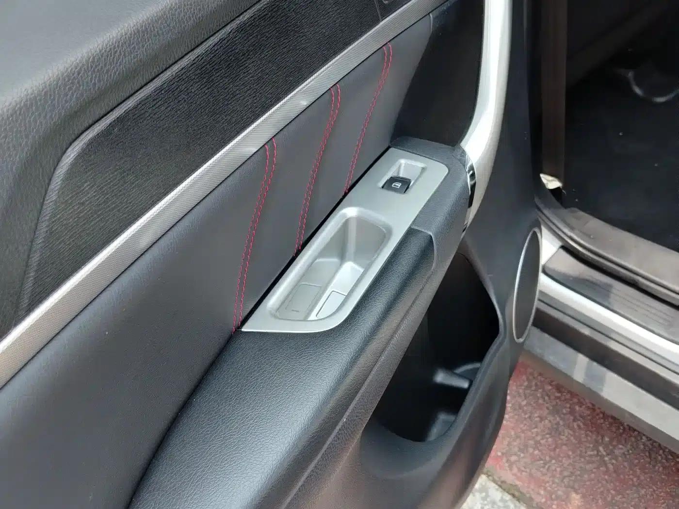 Haval M6 2019 1.5T DCT 2WD Elite (China VI Emission Standard) — миниатюра 19
