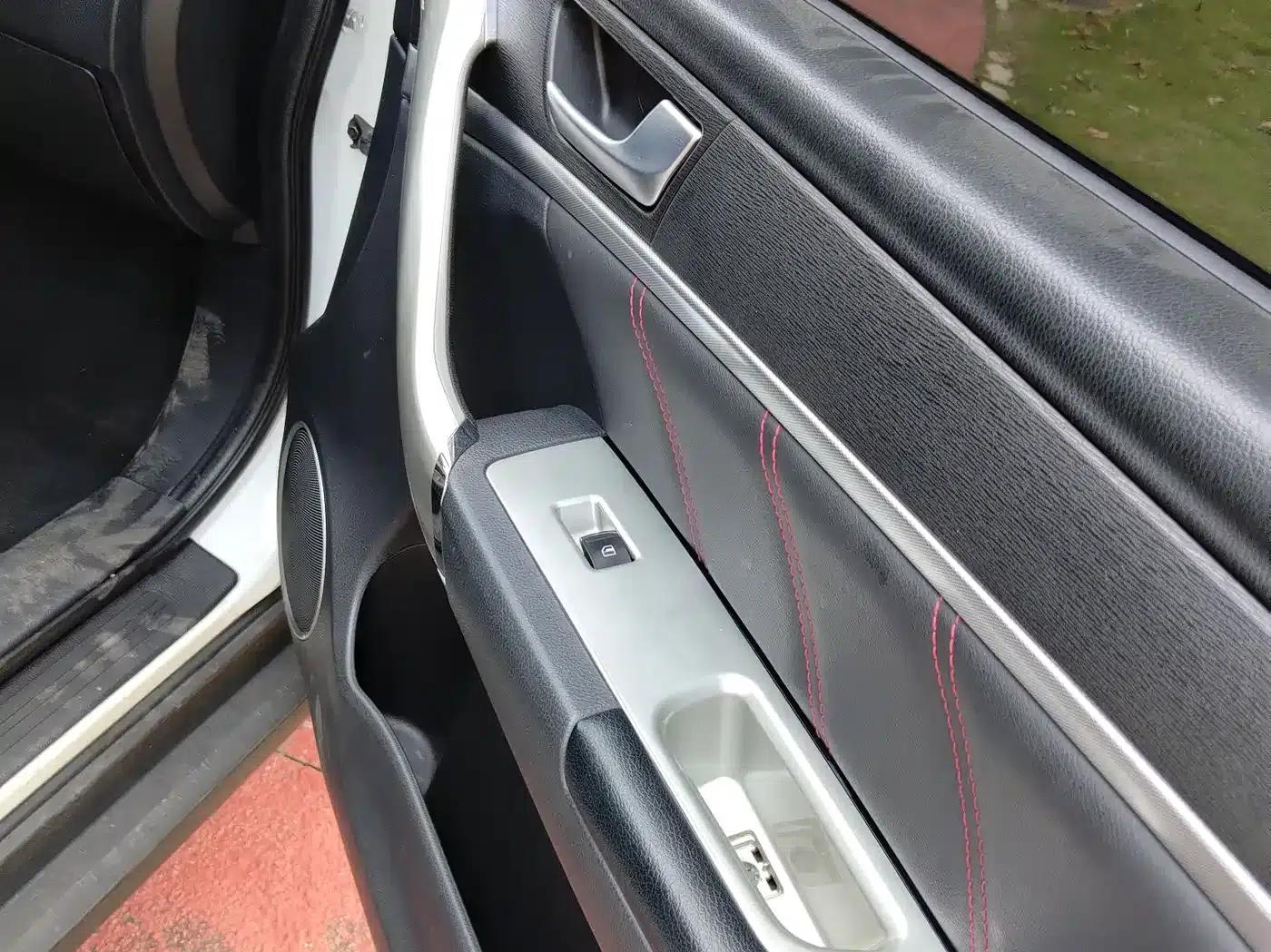 Haval M6 2019 1.5T DCT 2WD Elite (China VI Emission Standard) — миниатюра 21