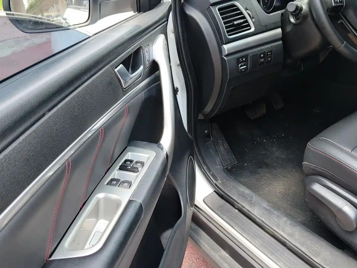 Haval M6 2019 1.5T DCT 2WD Elite (China VI Emission Standard) — миниатюра 10