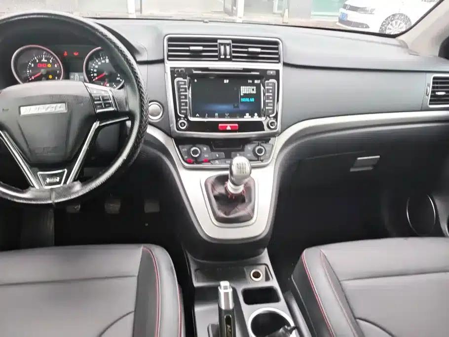 Haval M6 2018 1.5T Manual 2WD Urban Edition — миниатюра 15
