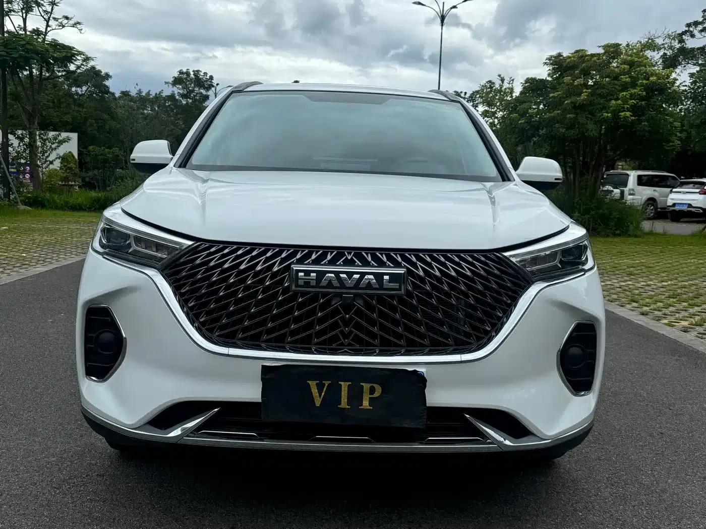 Haval M6 2023 PLUS 1.5T DCT Elite Intelligent Connectivity Edition — миниатюра 1