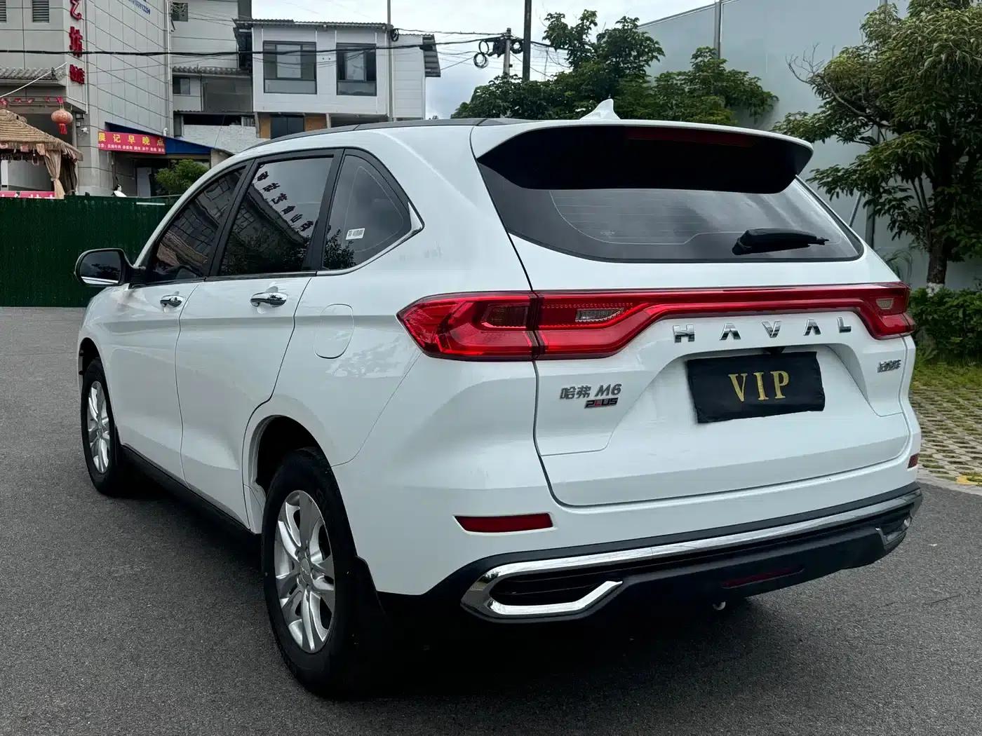 Haval M6 2023 PLUS 1.5T DCT Elite Intelligent Connectivity Edition — миниатюра 5