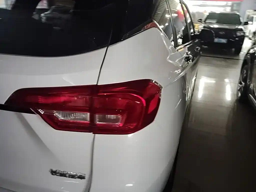 Haval M6 2019 1.5T DCT 2WD Elite (China VI Emission Standard) — миниатюра 8