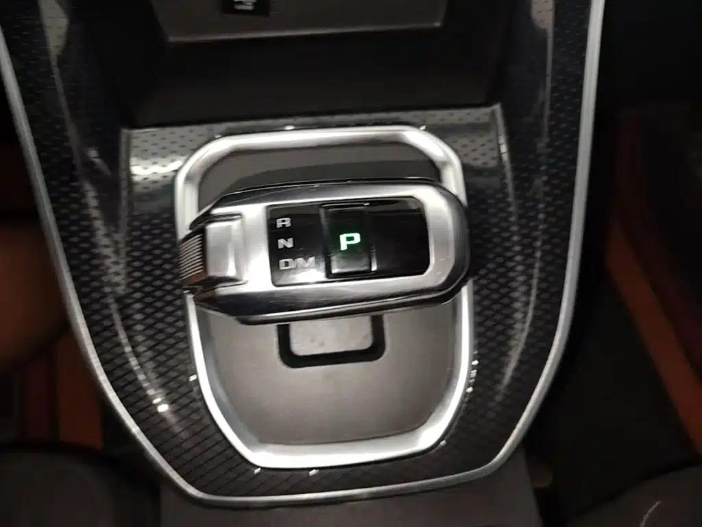 Haval M6 2021 PLUS 1.5T DCT Elite Intelligent Connectivity Edition — миниатюра 14