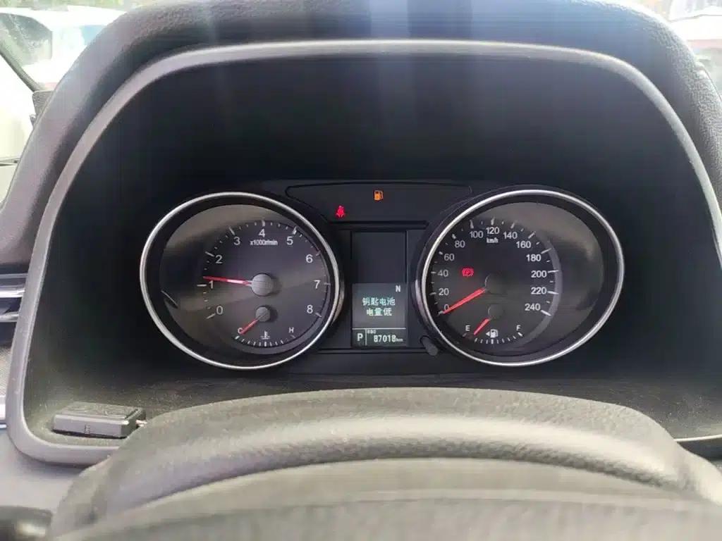 Haval M6 2021 PLUS 1.5T DCT Luxury Intelligent Connectivity Edition — миниатюра 12