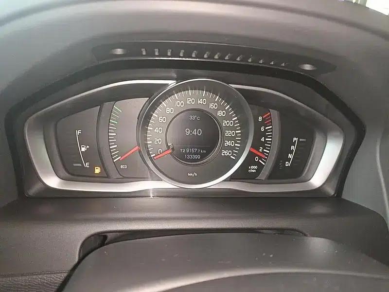 2017 Volvo XC60 T5 AWD Smart Upgrade Edition — миниатюра 12