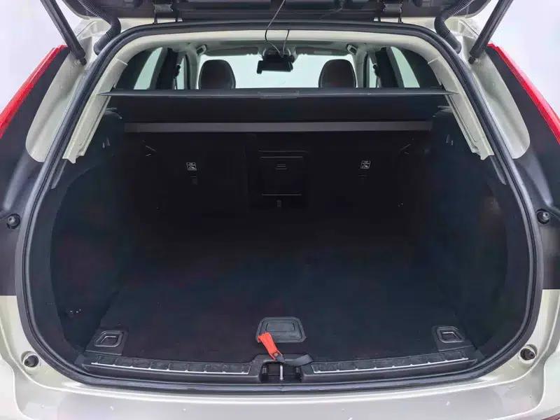 Volvo XC60 2019 T5 AWD Smart Edition (China VI Emission Standard) — миниатюра 29