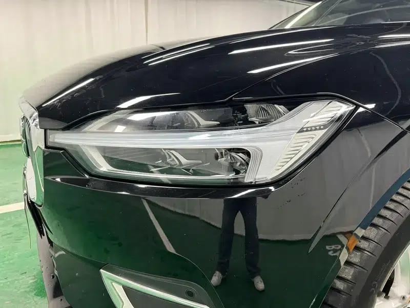 2020 Volvo XC60 T5 AWD Inscription Luxury Edition — миниатюра 12