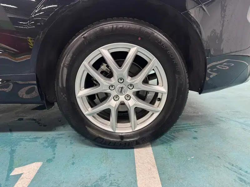 2020 Volvo XC60 T5 AWD Inscription Luxury Edition — миниатюра 9
