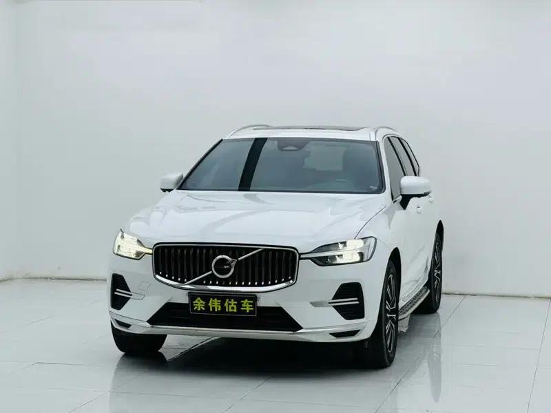 2022 Volvo XC60 B5 AWD Inscription Sport Edition — миниатюра 1
