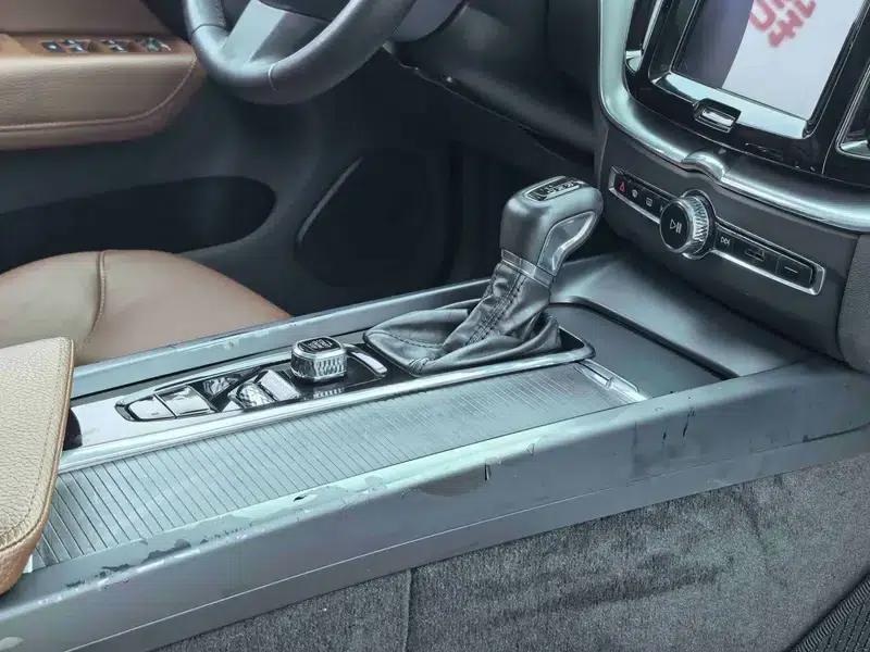 Volvo XC60 2019 T5 AWD Smart Edition (China VI Emission Standard) — миниатюра 12