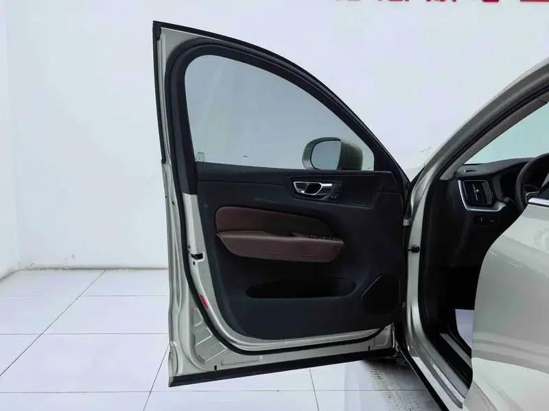 Volvo XC60 2019 T5 AWD Smart Edition (China VI Emission Standard) — миниатюра 31