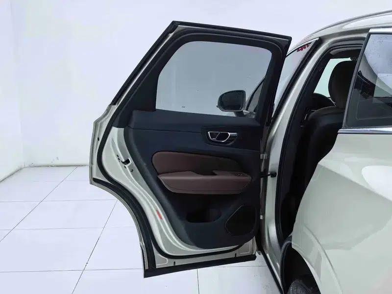 Volvo XC60 2019 T5 AWD Smart Edition (China VI Emission Standard) — миниатюра 33