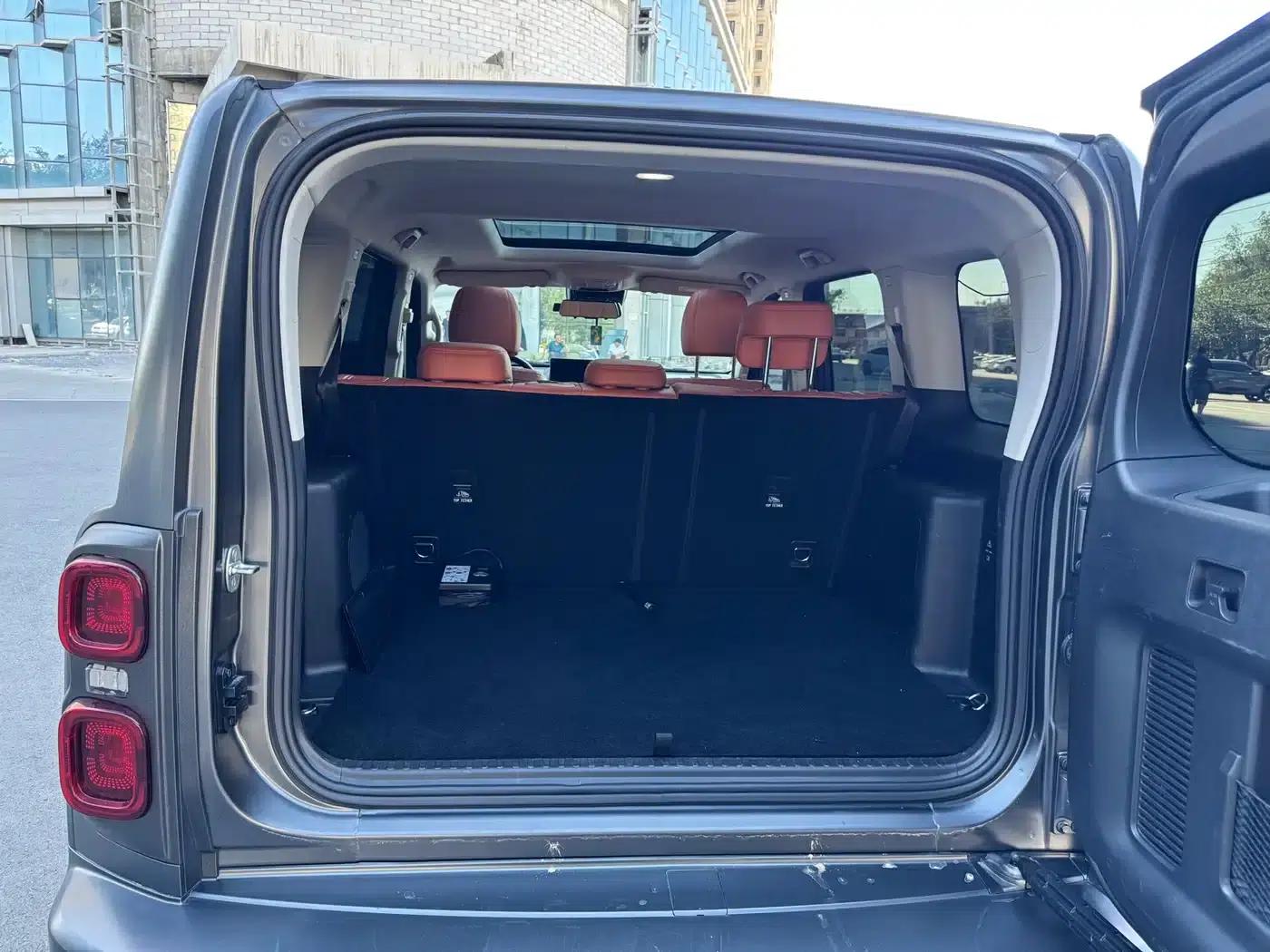 Haval H9 2024 2.0T Gasoline 4WD Ultimate Edition — миниатюра 14