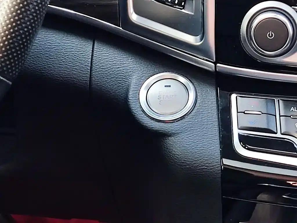 Haval H9 2020 2.0T Gasoline 4WD Comfort 7-Seater — миниатюра 18