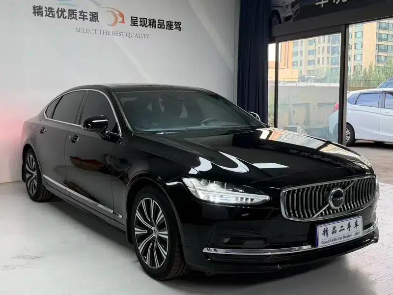 2021 Volvo S90 B5 Smart Luxury Edition — миниатюра 3