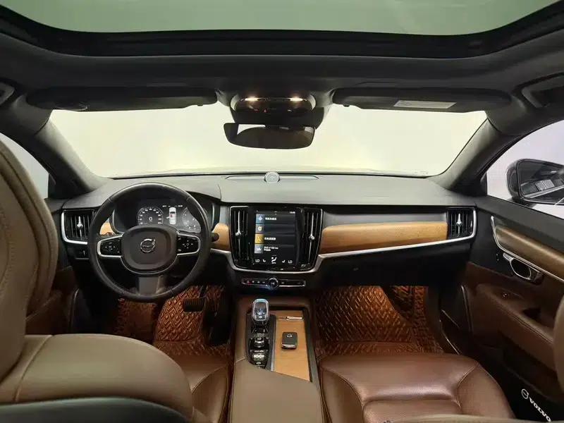 2021 Volvo S90 B5 Smart Luxury Edition — миниатюра 7