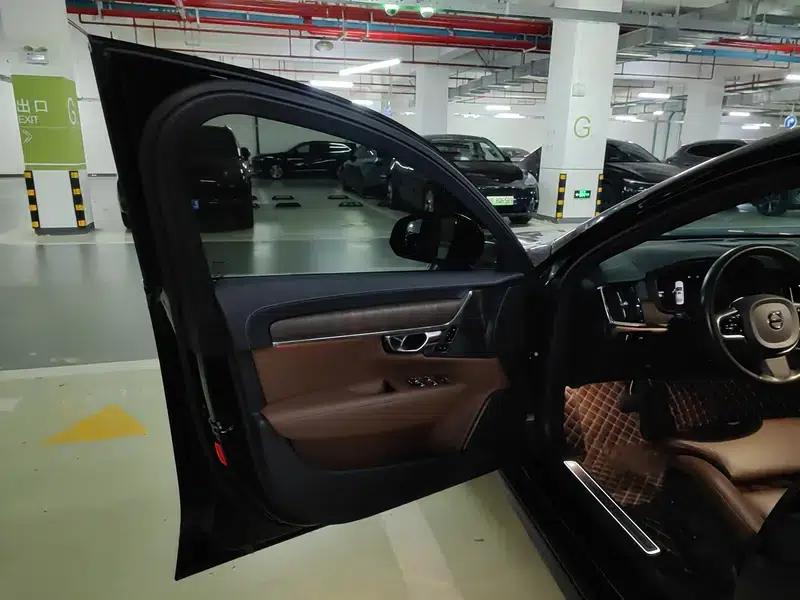 2022 Volvo S90 B5 Smart Luxury Edition — миниатюра 16