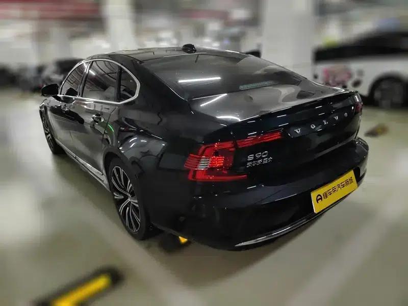 2022 Volvo S90 B5 Smart Luxury Edition — миниатюра 6