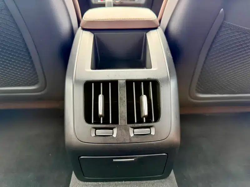 2021 Volvo S90 B5 Smart Luxury Edition — миниатюра 8