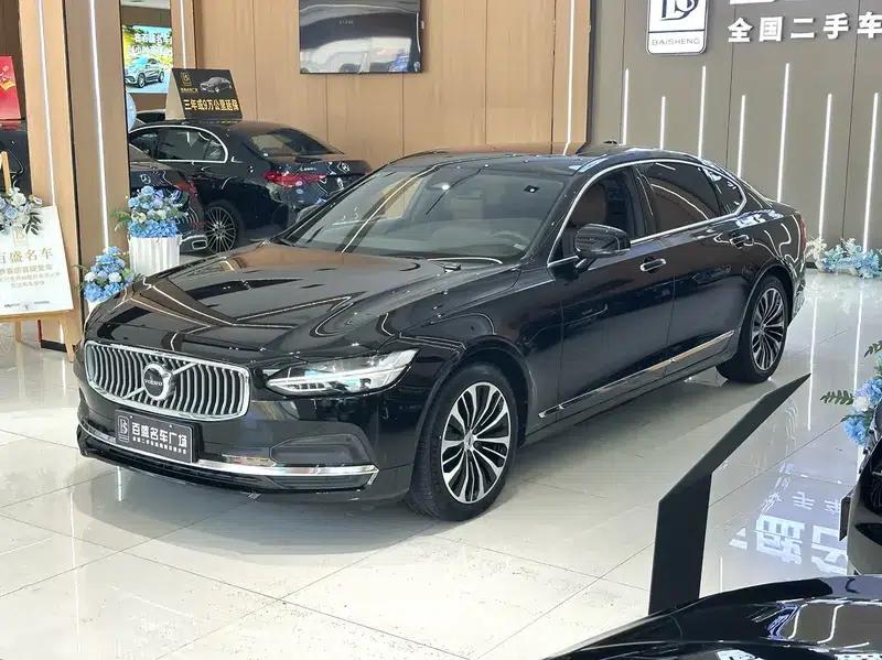 2022 Volvo S90 B5 Smart Luxury Edition — миниатюра 1