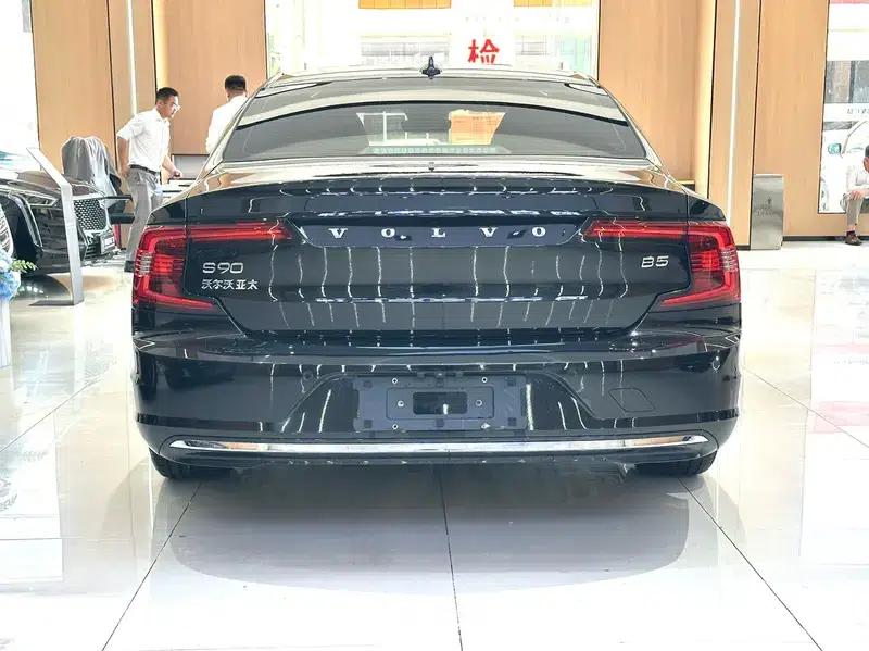 2022 Volvo S90 B5 Smart Luxury Edition — миниатюра 5