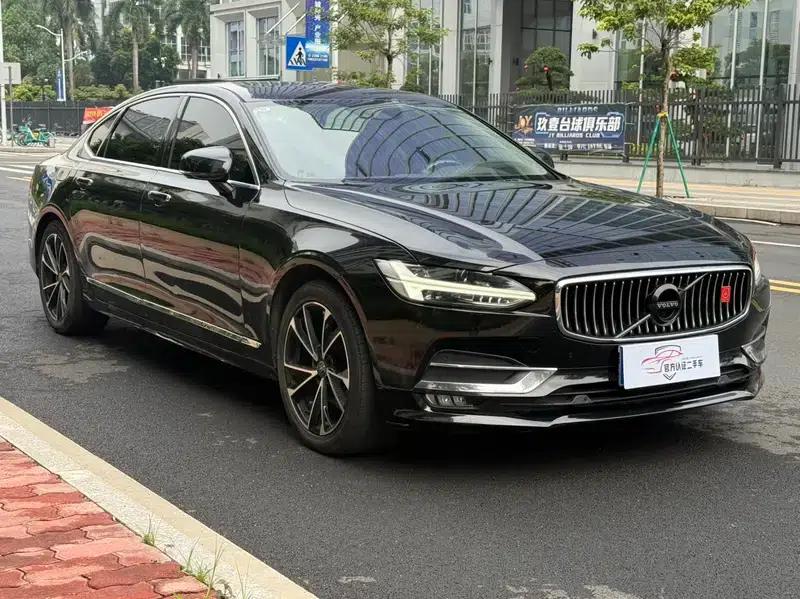 2020 Volvo S90 T5 Inscription Luxury Edition — миниатюра 3
