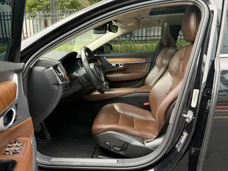 2020 Volvo S90 T5 Inscription Luxury Edition — миниатюра 8