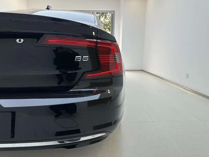 2025 Volvo S90 B5 Inscription Luxury Edition — миниатюра 11