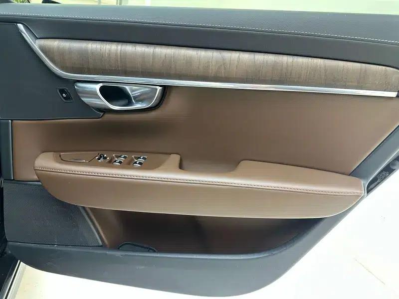 2025 Volvo S90 B5 Inscription Luxury Edition — миниатюра 13