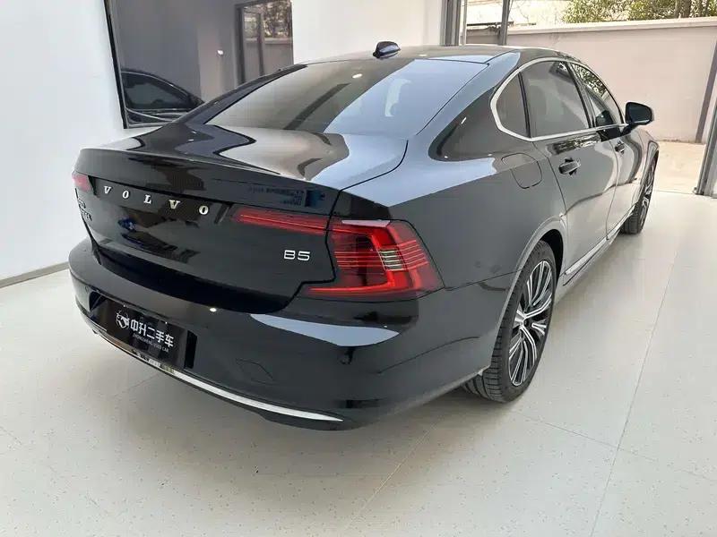 2025 Volvo S90 B5 Inscription Luxury Edition — миниатюра 6