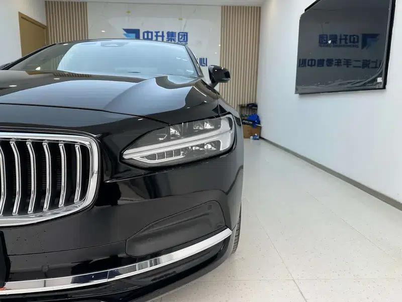 2025 Volvo S90 B5 Inscription Luxury Edition — миниатюра 7
