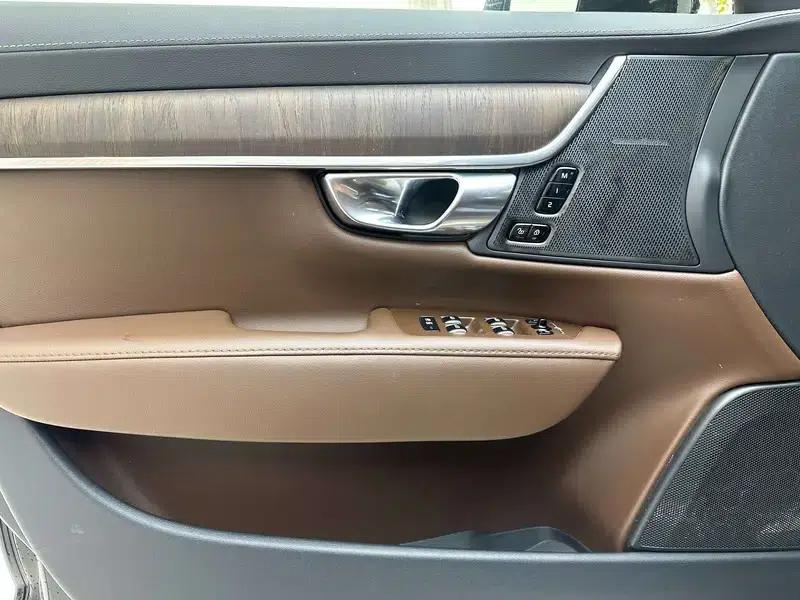 2025 Volvo S90 B5 Inscription Luxury Edition — миниатюра 8