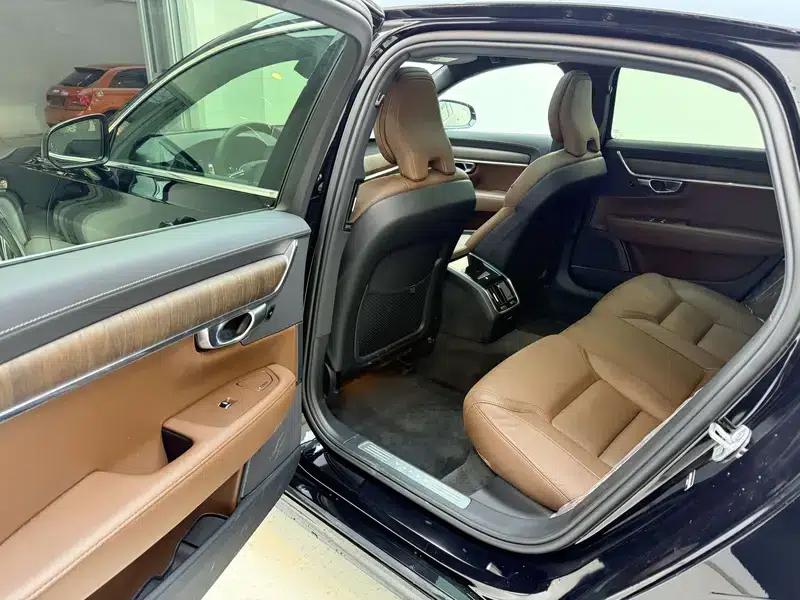 2025 Volvo S90 B5 Inscription Luxury Edition — миниатюра 22