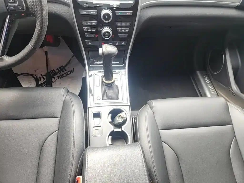 Haval H2 2016 Red Label 1.5T Automatic Two-Wheel Drive Luxury Edition — миниатюра 14