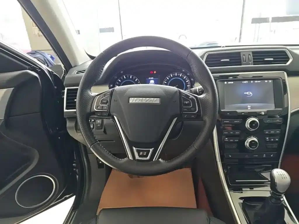 Haval H2 2016 Red Label 1.5T Manual 2WD Luxury — миниатюра 11