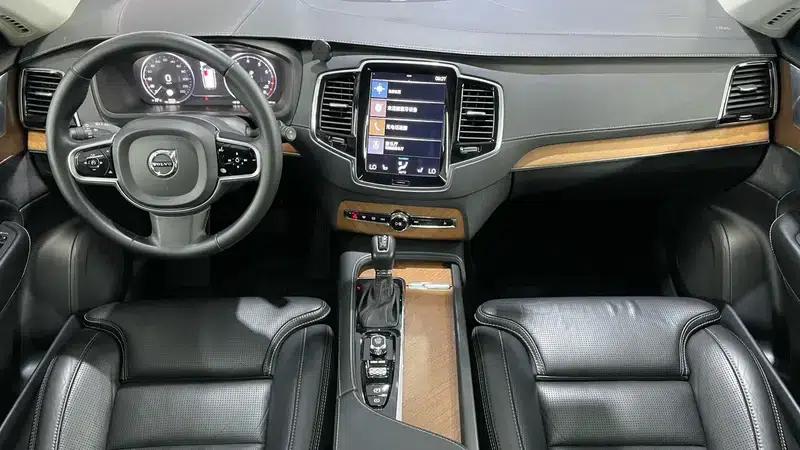 2018 Volvo XC90 T6 Inscription 7-seater — миниатюра 11