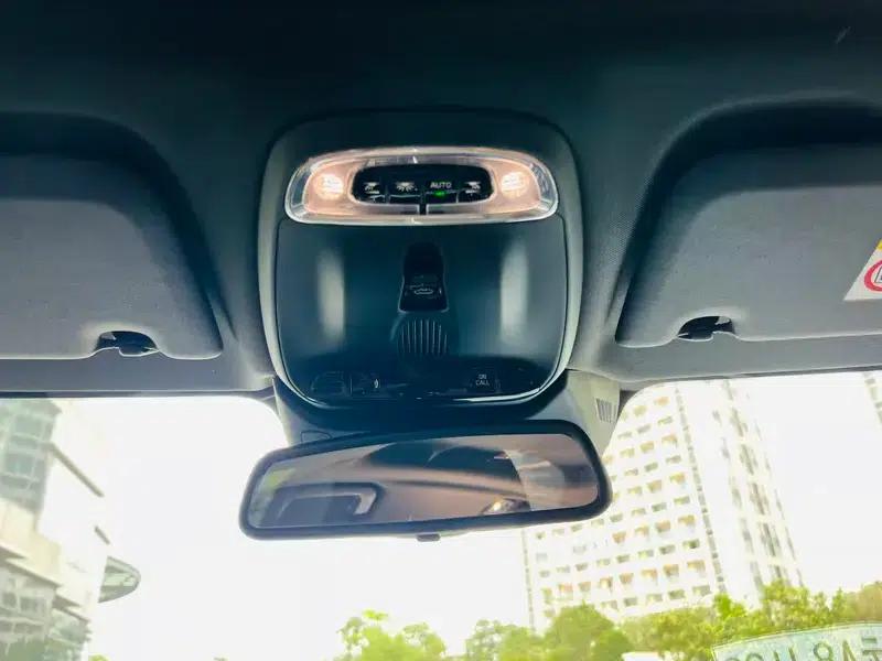 2022 Volvo S60 B4 Smart Luxury Edition — миниатюра 9