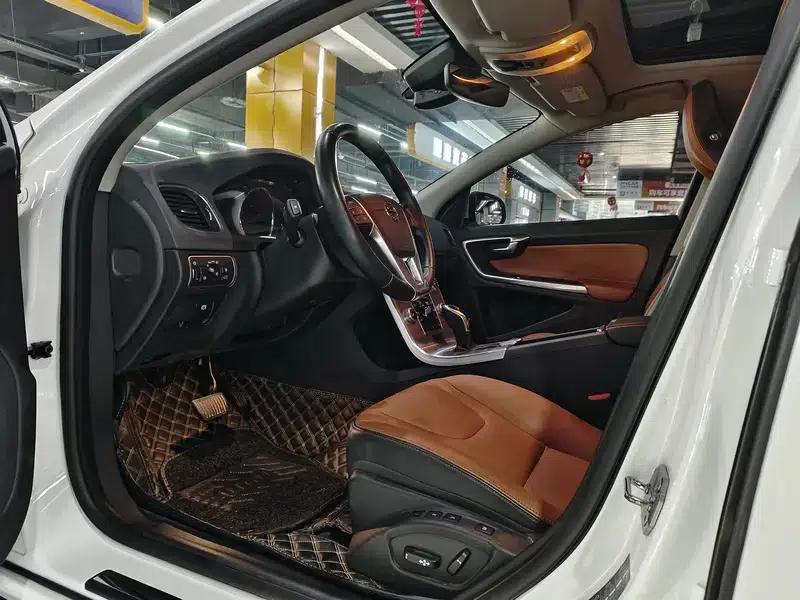 2019 Volvo S60L T5 Smart Edition — миниатюра 6