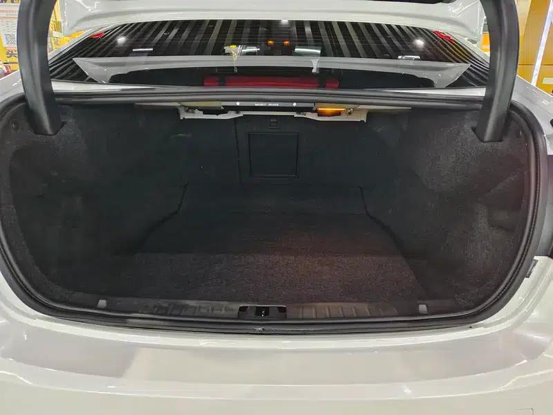 2019 Volvo S60L T5 Smart Edition — миниатюра 9