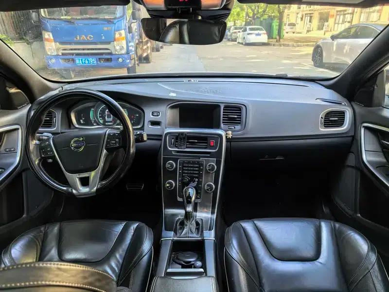 2015 Volvo S60 (Imported) T5 Sport Edition — миниатюра 11